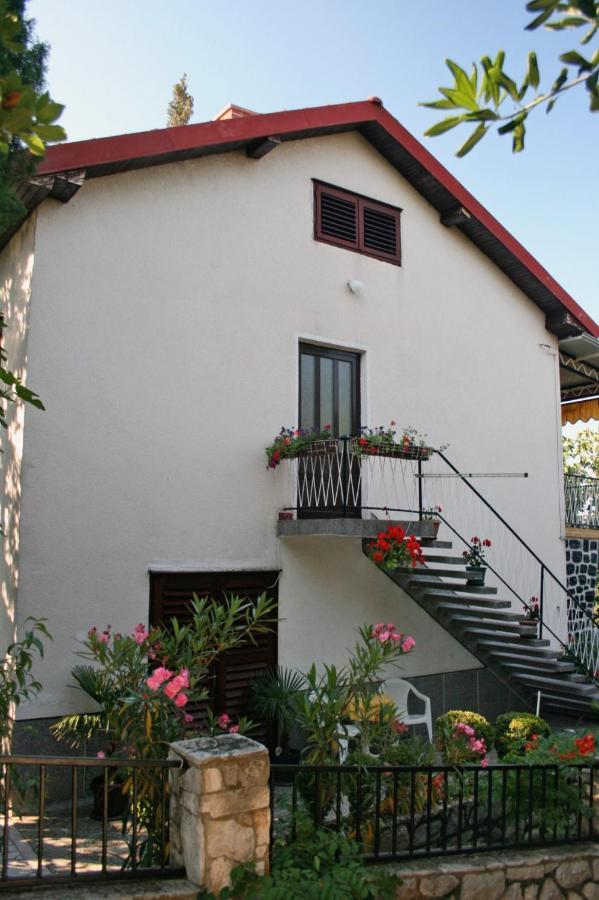 Apartments With A Parking Space Selce, Crikvenica - 5531 Exterior photo